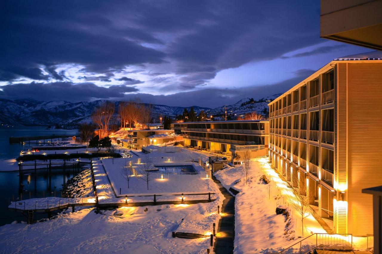 Campbell'S Resort On Lake Chelan Exterior photo